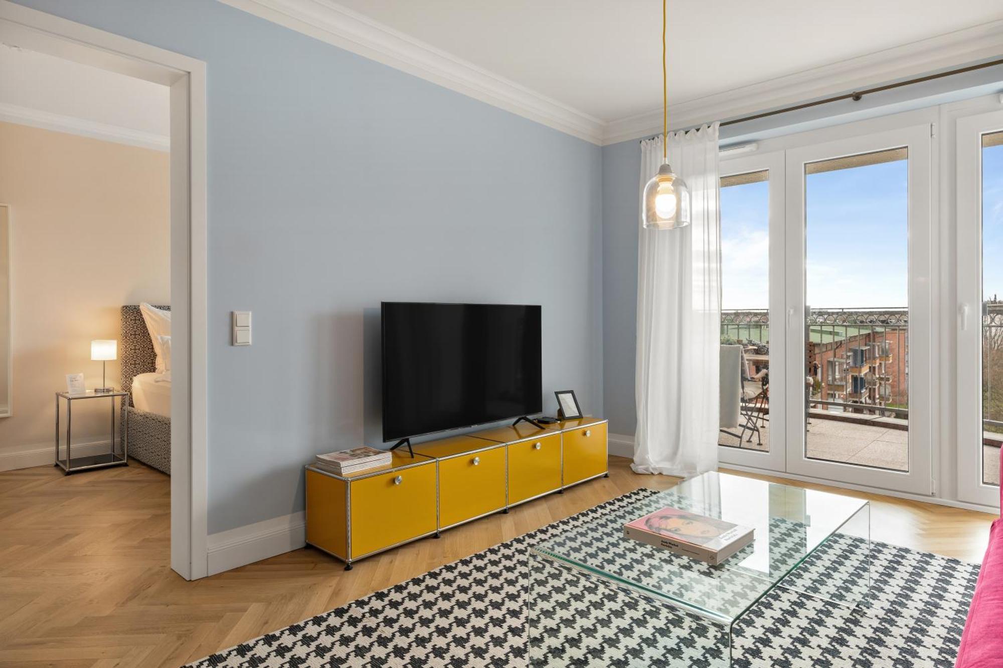 Cls Zentrale City-Wohnung In Hamburg Mit E-Laden Und Tiefgarage, Grosser Balkon, Blick Ueber Hamburg, Parkplatz, Cafe Im Haus, Bushaltestelle Direkt Gegenueber, Flex Check In Kültér fotó